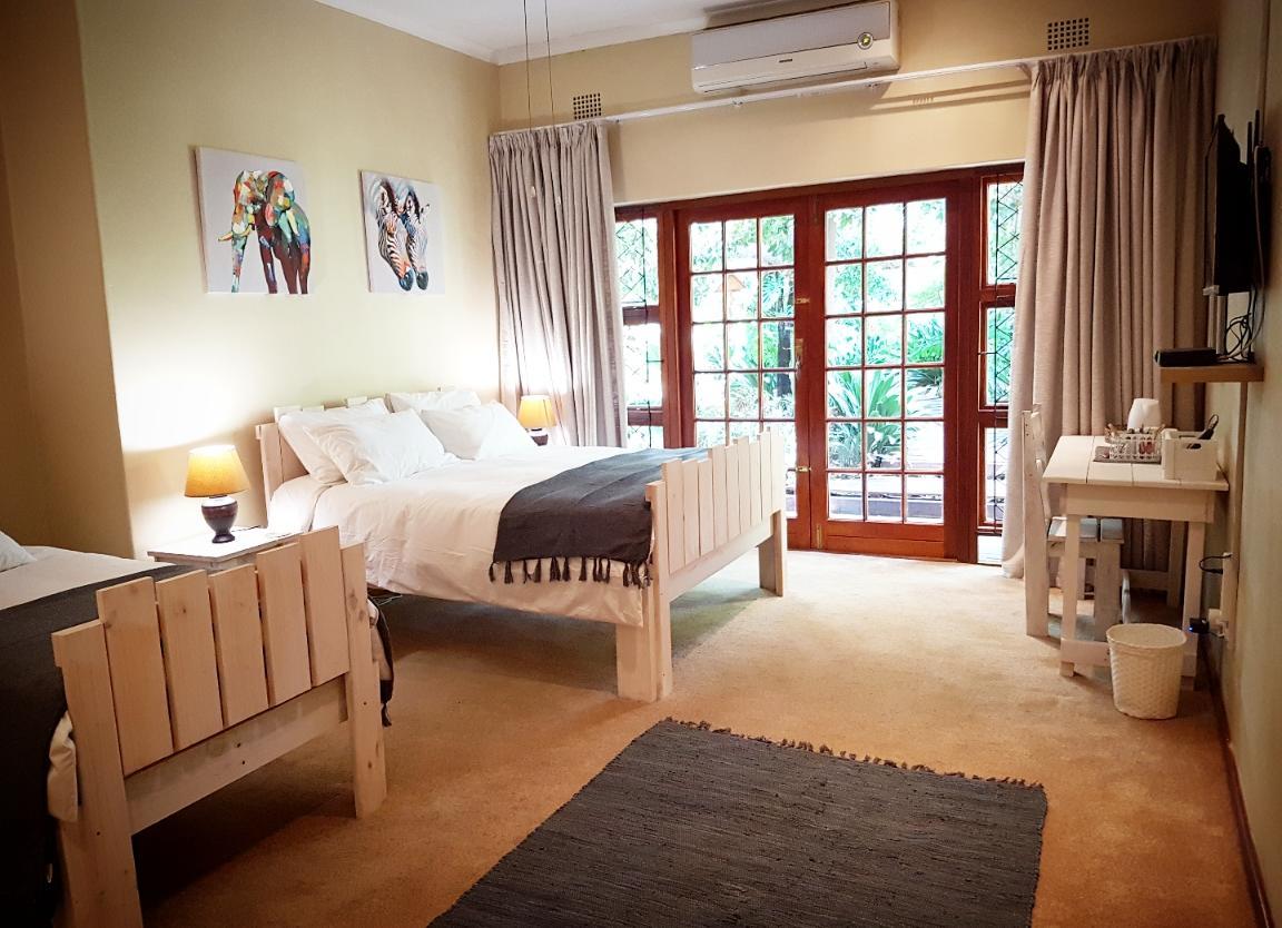 86 On Langenhoven Bed & Breakfast Oudtshoorn Bagian luar foto