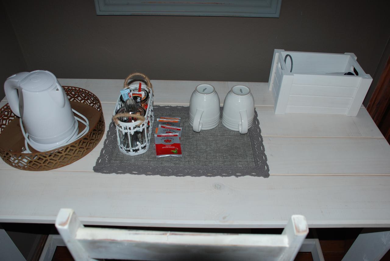 86 On Langenhoven Bed & Breakfast Oudtshoorn Bagian luar foto